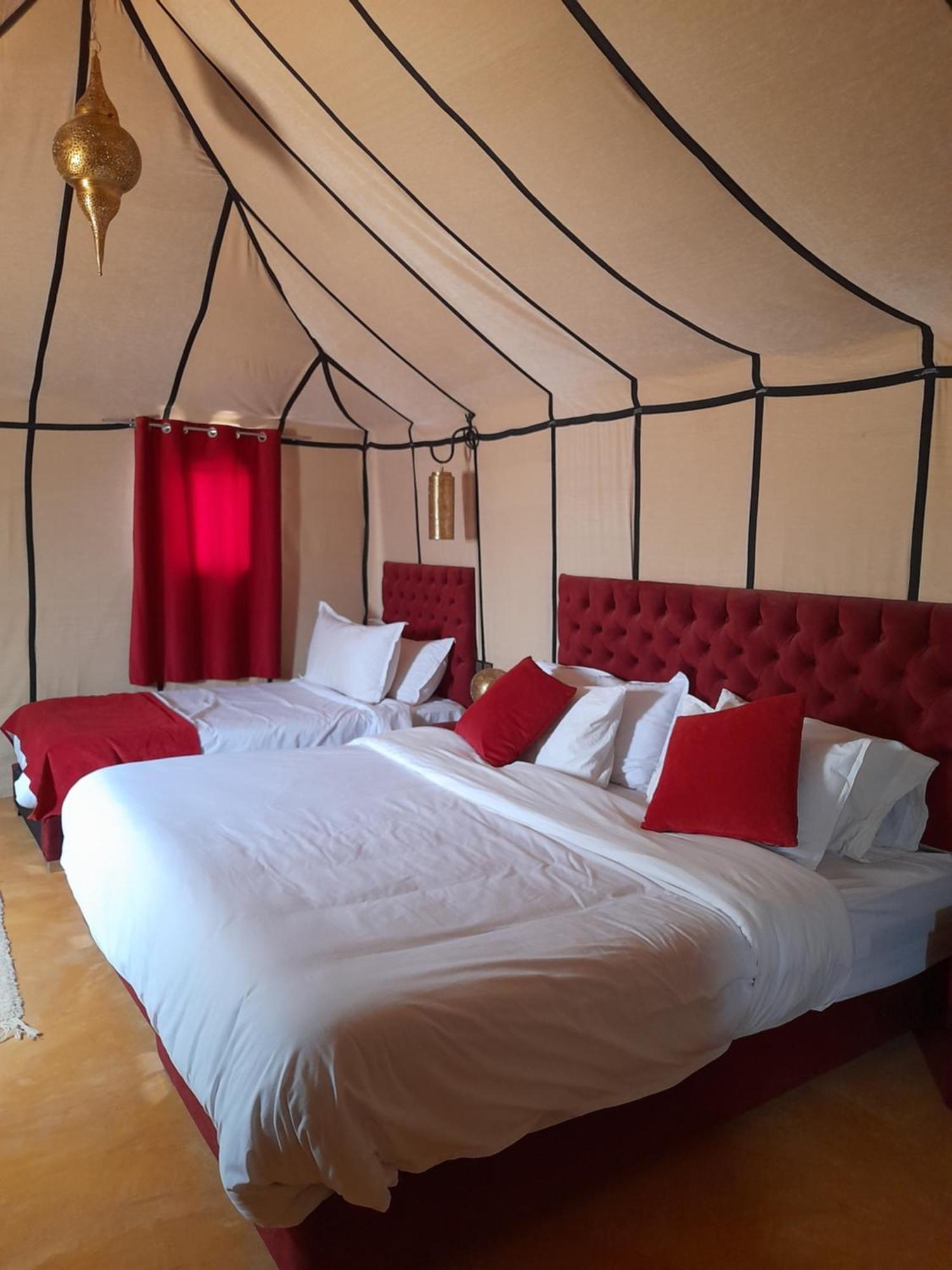 Tourza Desert Camp "Tents With Heating" Мерзуга Экстерьер фото